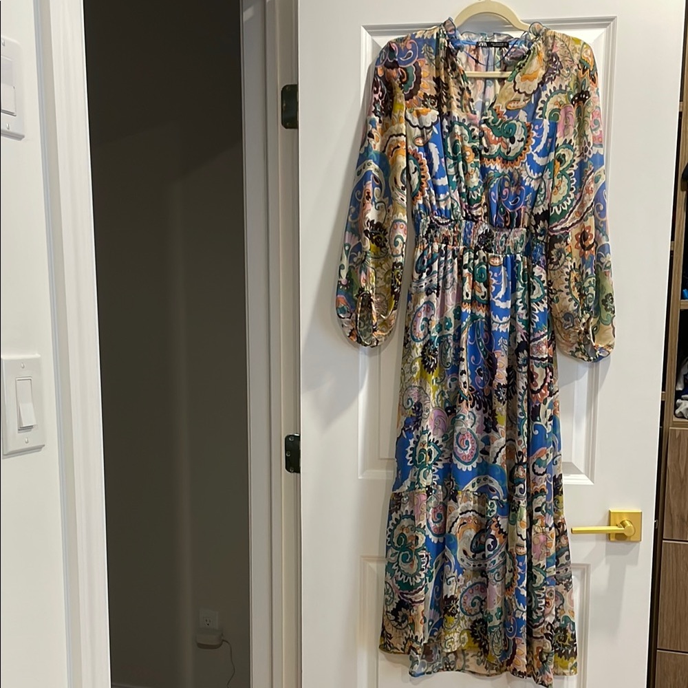 Elegant Multicolor Paisley Long Sleeve Dress